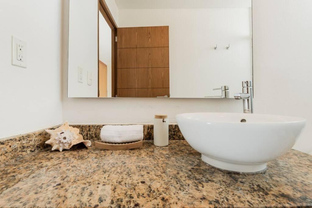 Reef Beachfront 3Bdr Apartment By Casa Paraiso Cancún Exterior foto